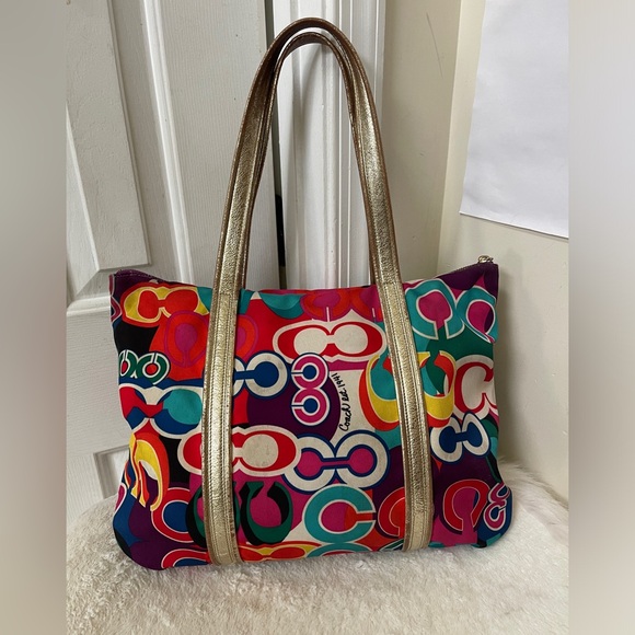 Coach Poppy Shoulder Bag GUC - Picture 11 of 16